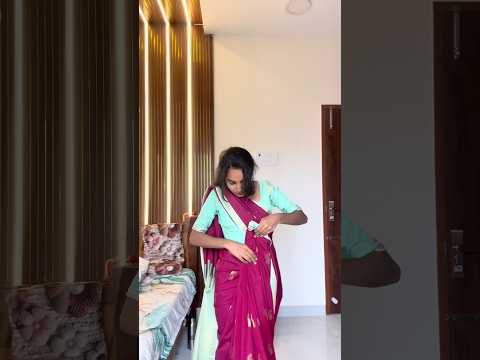Pattu Saree la GRWM❤️😍 Vaanga Paakalaam 😉🌶️🔥 #vibewithvarshu #saree #grwm