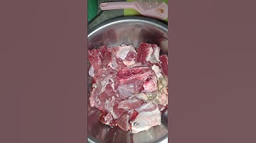 masak semur daging sapi..