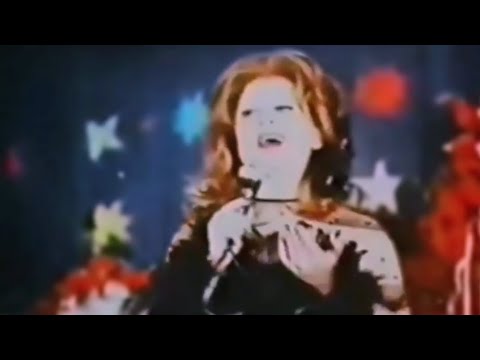 Bedia Akartürk - Gel Bari Bari & Final Sahnesi (1976, Yârim İstanbul'u Mesken mi Tuttun filminden)