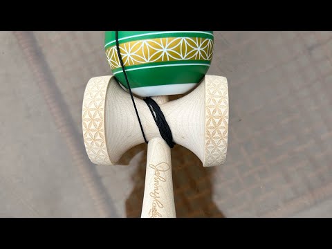 Sweets kendamas broken shape unboxing - YouTube
