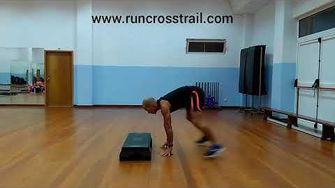 Exercício super completo com step - agachamentos com salto e Burpees