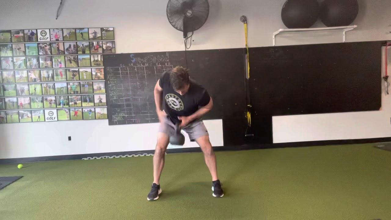 Kettlebell explosive row with switch - YouTube