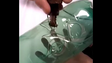 Como fazer placas de garrafa pet?