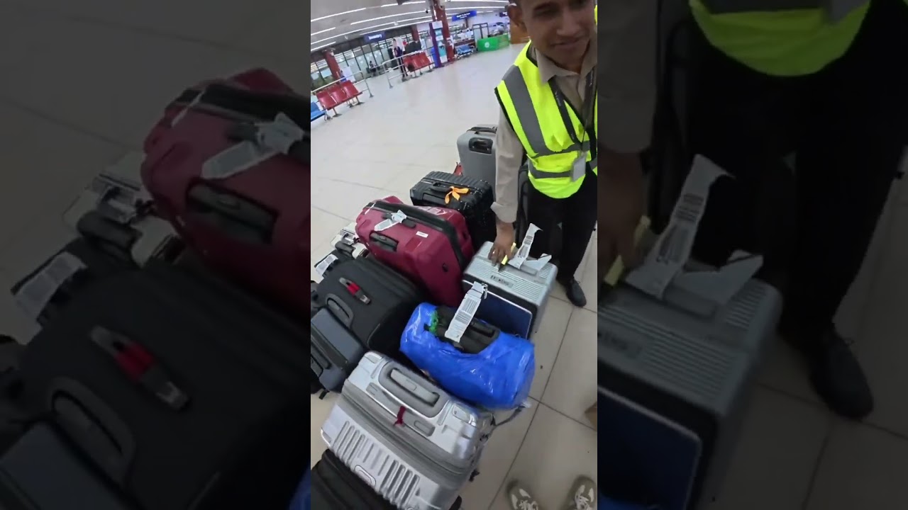 环球旅行之孟加拉，哪里人的月收入只有300块钱左右，他们到底是怎么生活的，今天跟着去看看吧！