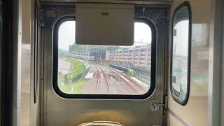 415系FO520編成とすれ違う821系９連