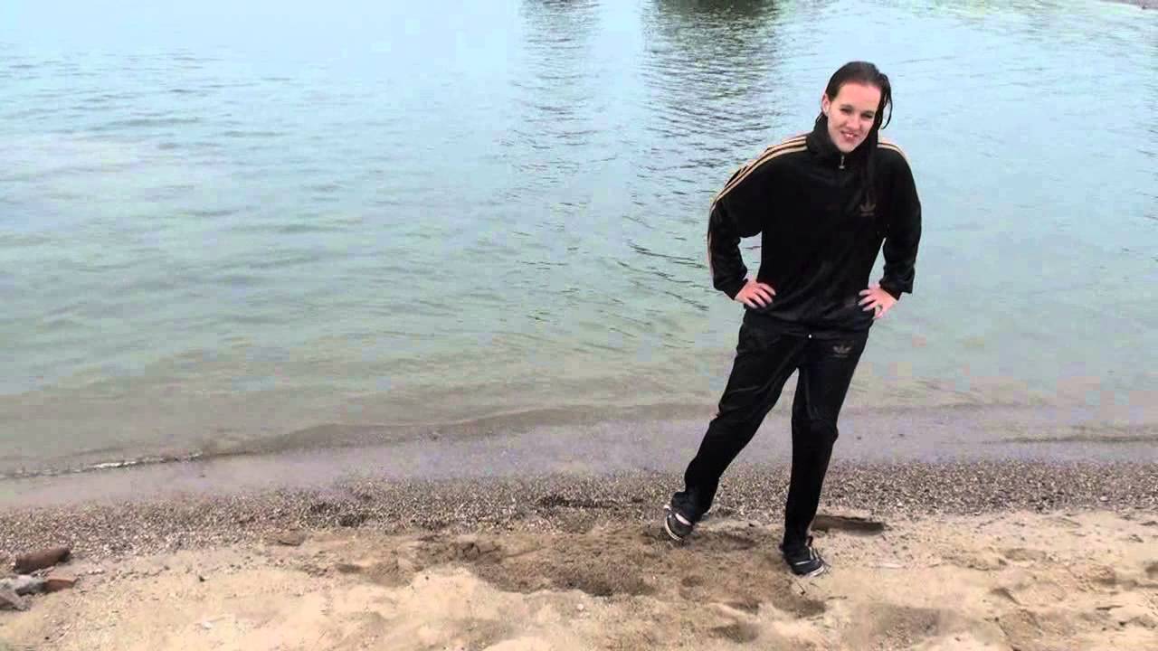 Wetlookplanet Ingrid in Adidas