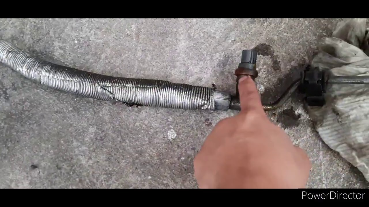 Honda CRV 2003 power steering hose replacement. - YouTube