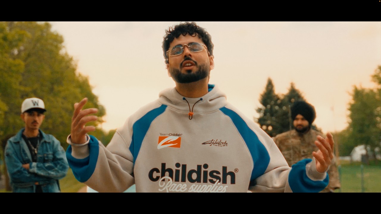 TRINITY (OFFICIAL MUSIC VIDEO) - JASKIRT GILL | HASAN GILL | CON5IOUS | LATEST PUNJABI SONGS 2026 auf YouTube ansehen TRINITY (OFFICIAL MUSIC VIDEO) - JASKIRT GILL | HASAN GILL | CON5IOUS | LATEST PUNJABI SONGS 2026 auf YouTube ansehen