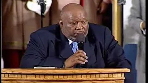 Bishop Kenneth H. Moales, Sr. leads The YES War Cry