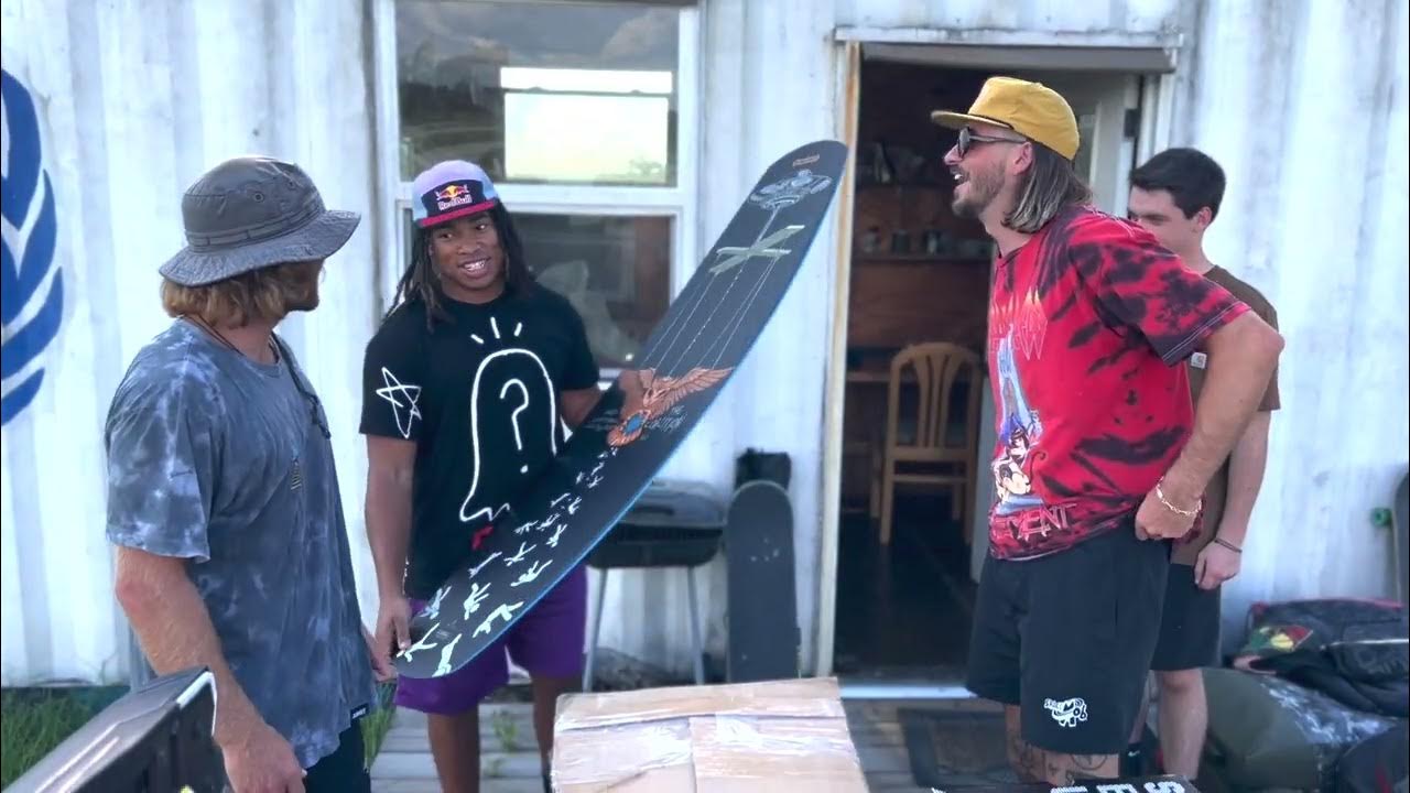 Zeb Powell Unboxing his fresh Slingshot Wake Setup YouTube