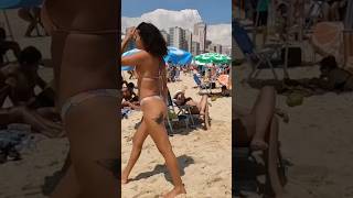 🇧🇷 Leblon Beach