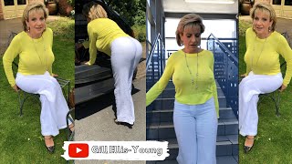 Gill Ellis-Young – No Bra In Yellow // Out and about video from my iPhone braless in the summer sun