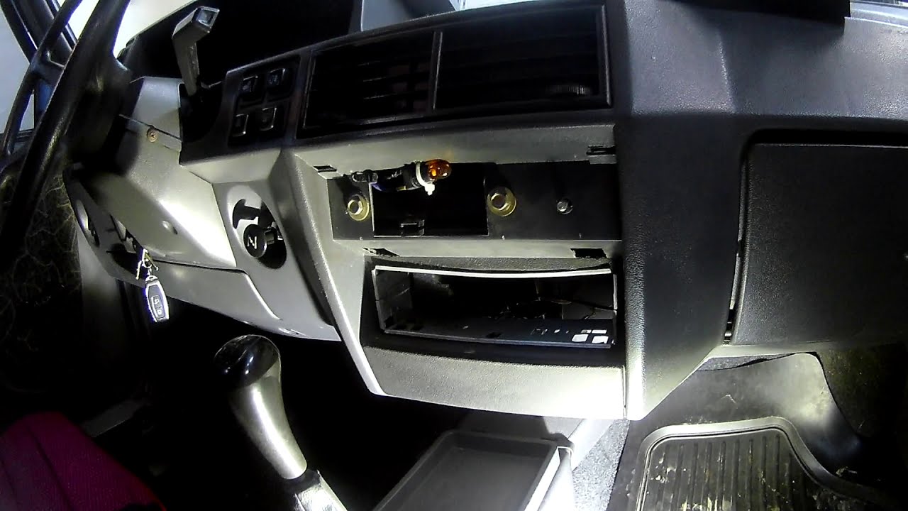 Таврия - как снять панель управления печкой - YouTube