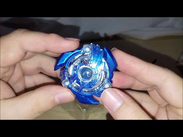 Beyblade Tornado Burst Evolution com Grip Lançador Extreme Gyro Turbo Speed  Super Rapido e Muito Forte