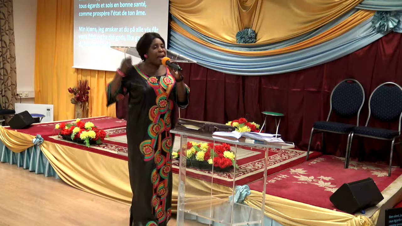 La Femme Sage Batit Sa Maison Bible