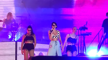 Dua Lipa - IDGAF (Live Concert F1 Singapore GP) part 1