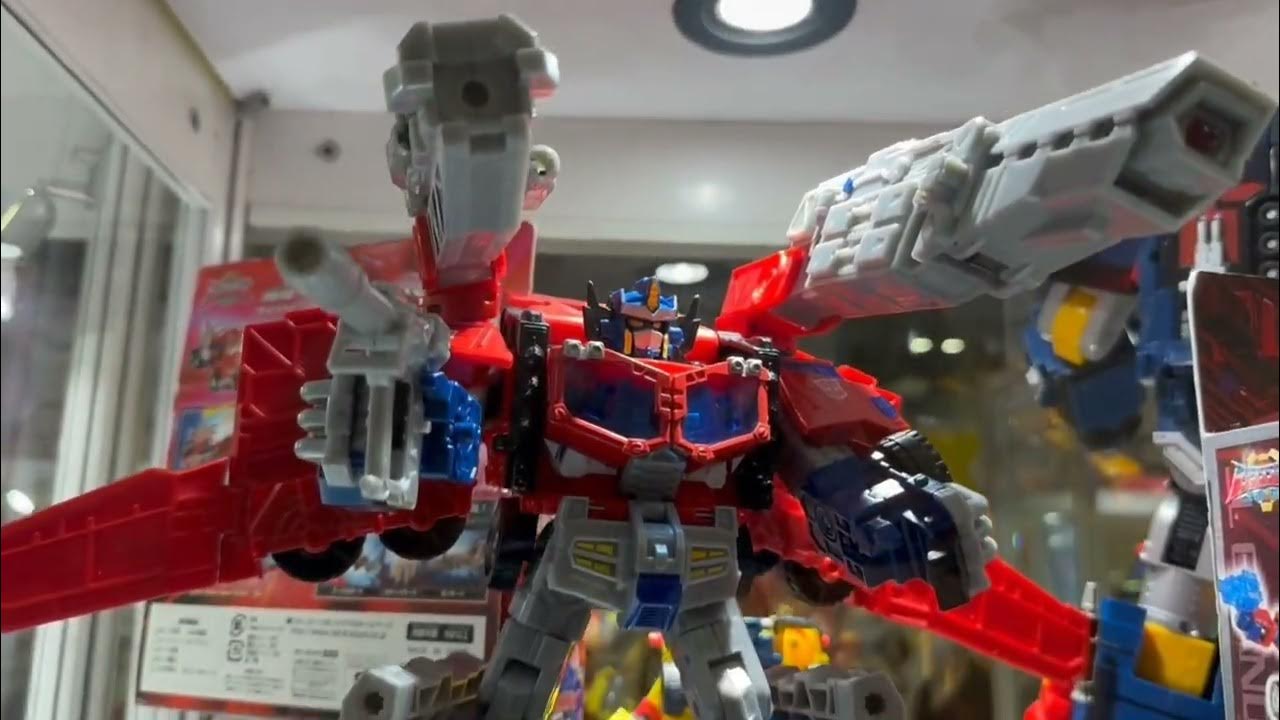 [HD] Cybertron Fest at Singapore Comic Con Part 1 YouTube