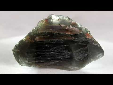 What does sillimanite