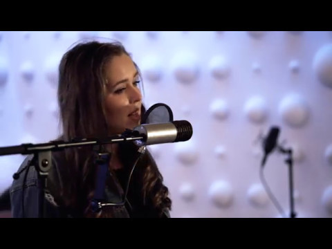 Renske - Homeless