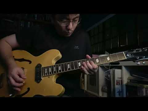 Fruit cocktail old music