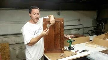 Kitchen Cabinets: Installing Lazy Susan Doors