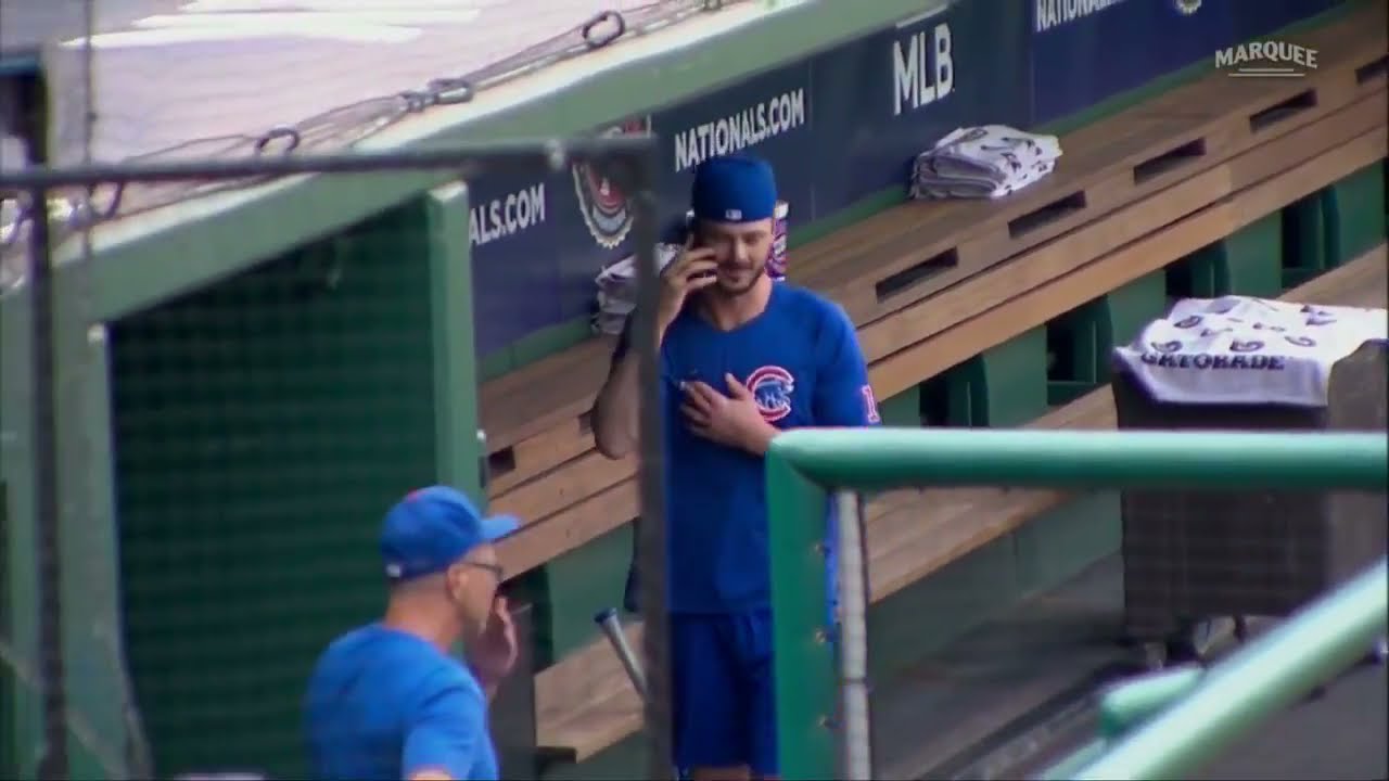 Kris Bryant shares heartfelt moment in dugout after trade to Giants -  Sports Illustrated