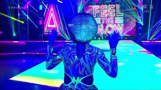 Naomi - Smackdown Entrance 17-04-20