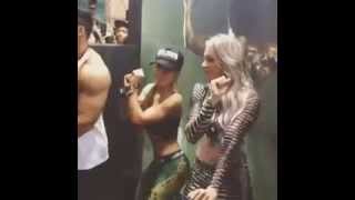 Juju Salimeni, Alice Matos E Felipe Franco No Stand Da Labellamafia No Arnold Clic Rio Low