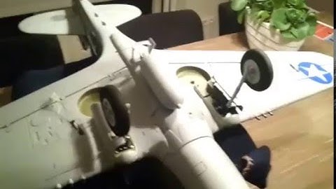 Retracts Durafly P40