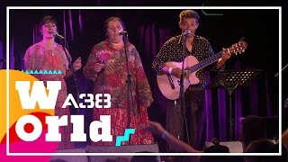 Vignette de la vidéo "Parno Graszt - Szép lány // Live 2014 // A38 World"