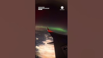 Spectacular Northern Lights as Seen From a Plane!