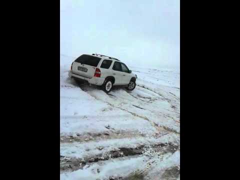 acura-mdx-2002-snow.-without-vtm-4