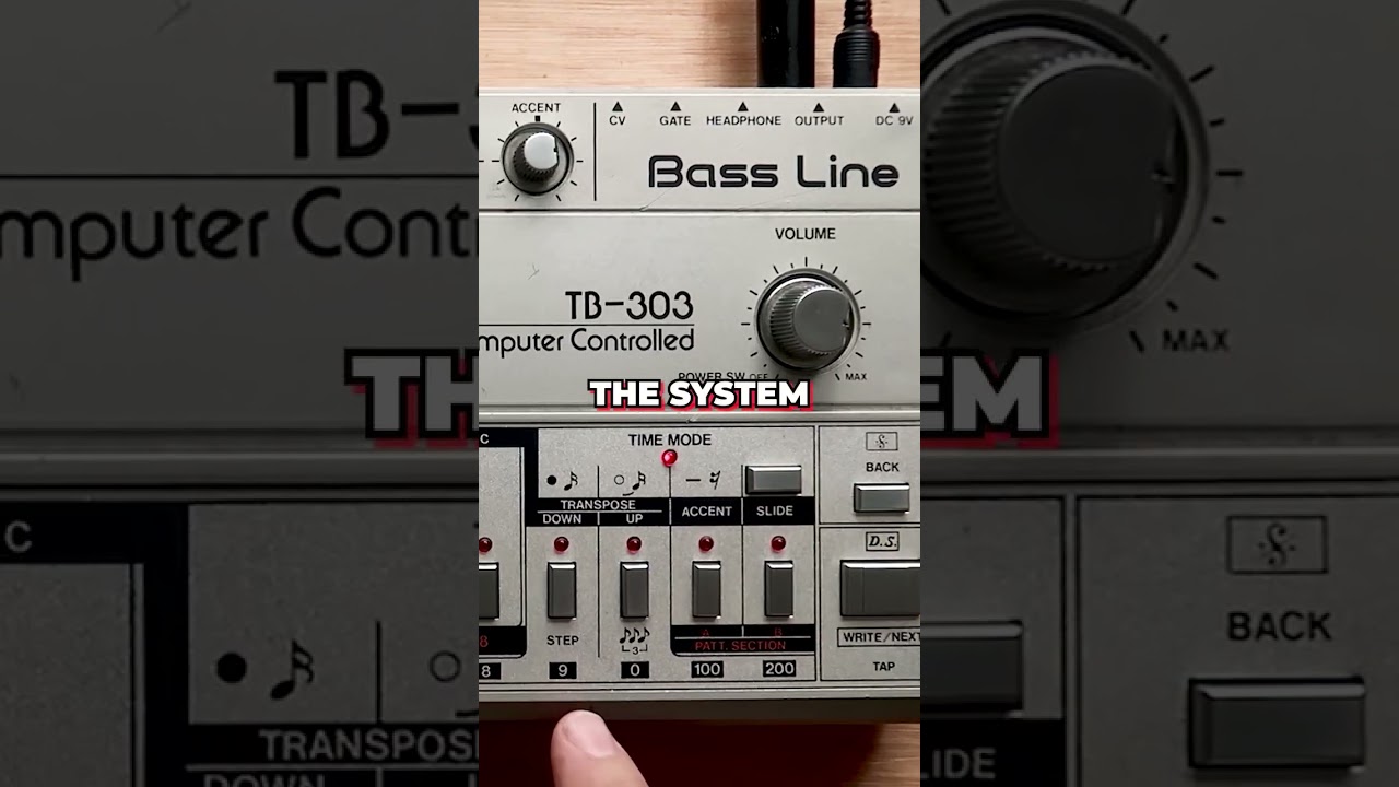 How to use this legendary bass synth? 🤔💭