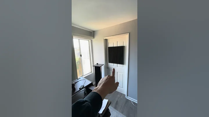 Triangle Bass Traps, Custom 4’ x 6’ Cloud, & 2’ x 4’ Bass Traps Install Setup In A Recording Studio!