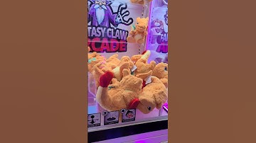 Labubu claw machine #clawmachine