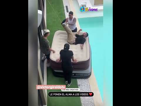 ¡Está loco! Andrea