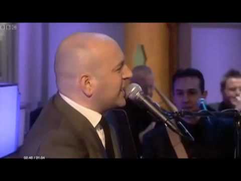 Elio Pace - Burning Love (Live on 'Weekend Wogan' ...