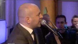 Elio Pace - Burning Love (Live on 'Weekend Wogan' BBC Radio 2) chords