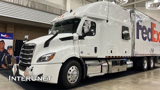 Cascadia with Shower and Kitchen Bolt Sleeper 2023 FEDEX Custom Critical Freightliner Truck