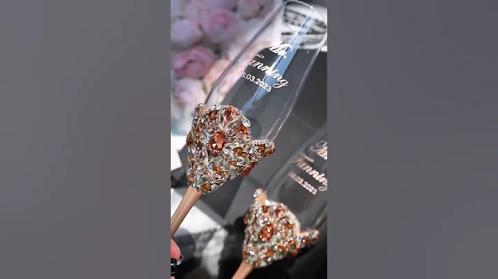 Wedding champagne flutes for couple in rose gold color