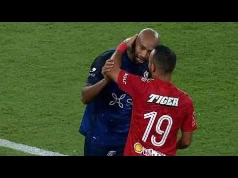 فيديو خناقة شيكابالا وحسين الشحات في ماتش السوبر وشتيمة والفاظ خارجة من لاعب الزمالك ورد فعل الاهلى