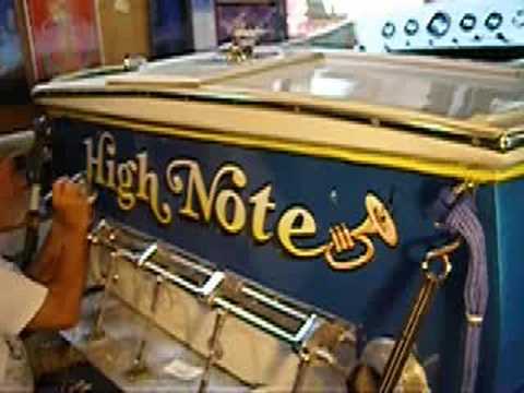 Alan Johnson letters the Jersey Speed Skiff "High Note"