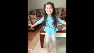 İstiklal Marsi 3 Yasinda Boyle Okunur.