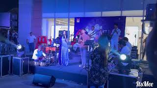 Singer Priyanka Performing at Music Night in Phoenix Mall, Chennai | Live Singing | Tamil