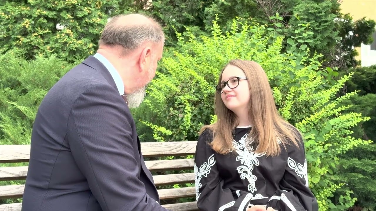 HISTORYCZNY WYROK SĄDU! Sara Małecka-Trzaskoś wygrywa z Sejmem. Kiedy wróci?