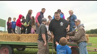 Mill Creek Kicks Off Autumn With Hay Rides And Food