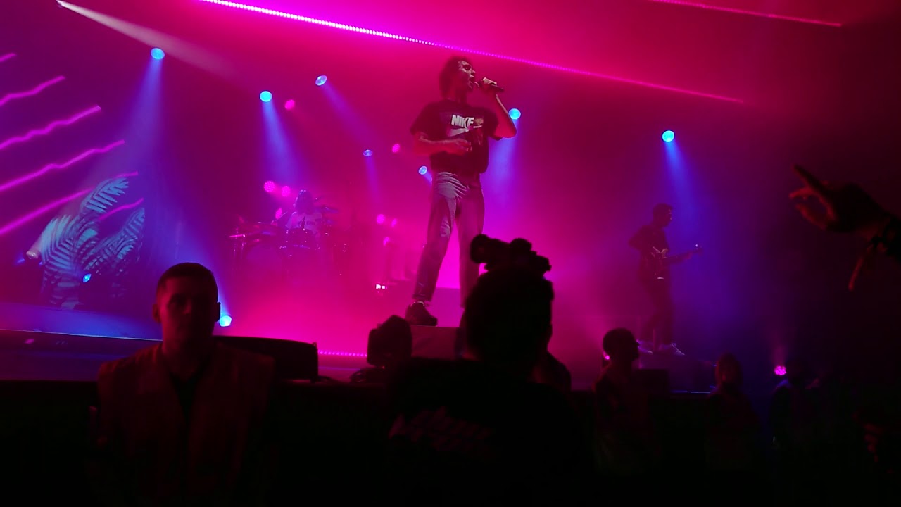 Automatic - Don Broco (Live @ o2 Victoria Warehouse, Manchester - 01/02/19)