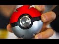 COMMENT FONCTIONNE une POKÉBALL ? - YouTube