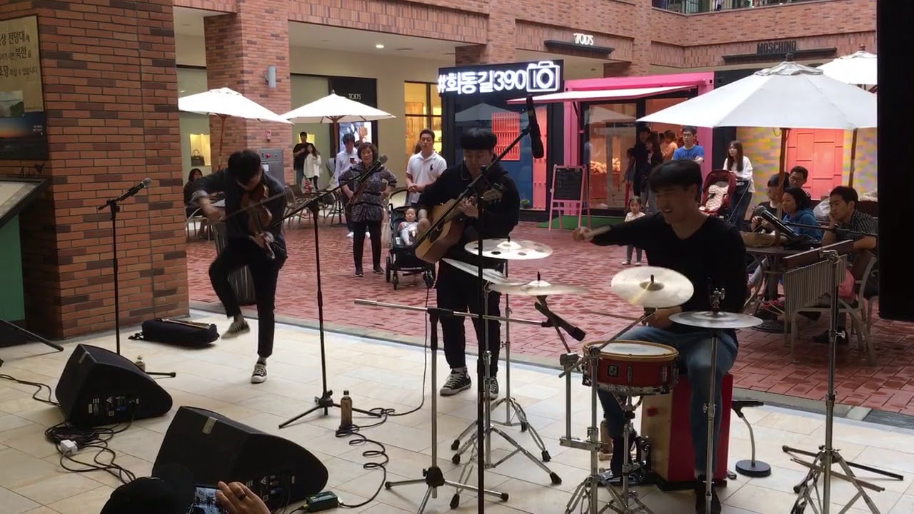 가능동밴드-BTS의 DNA