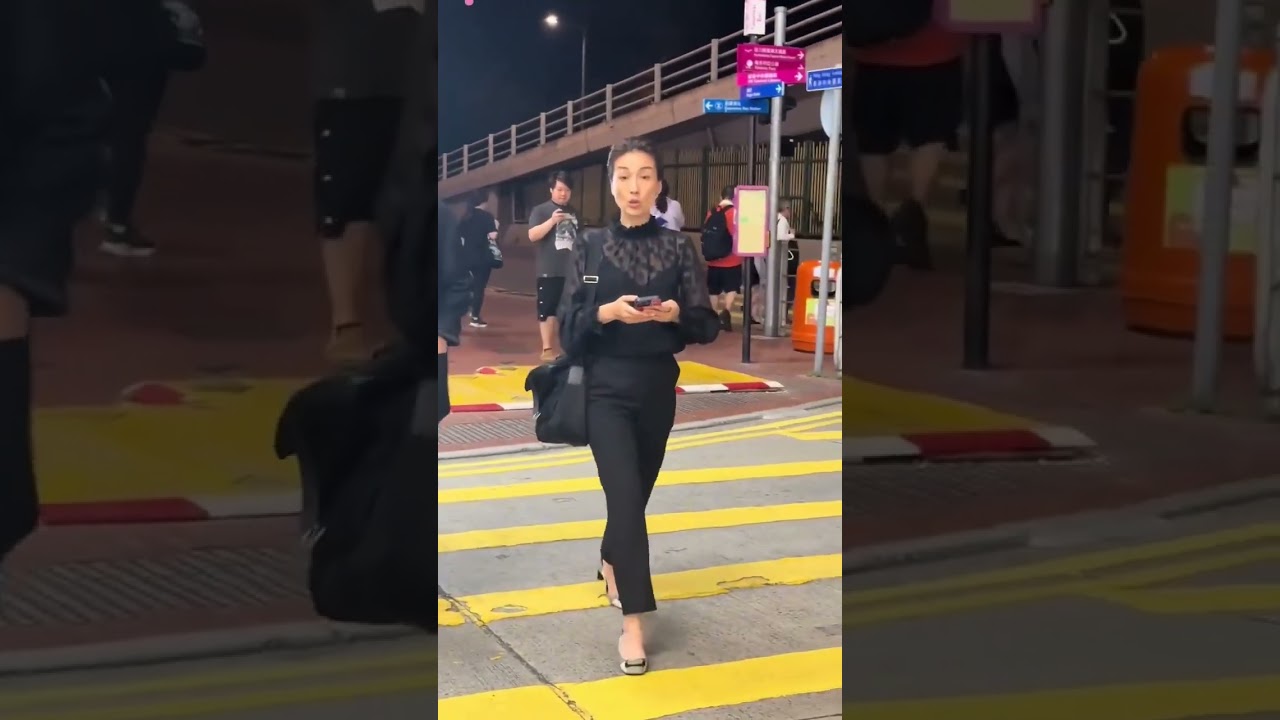 江美仪 在香港街头